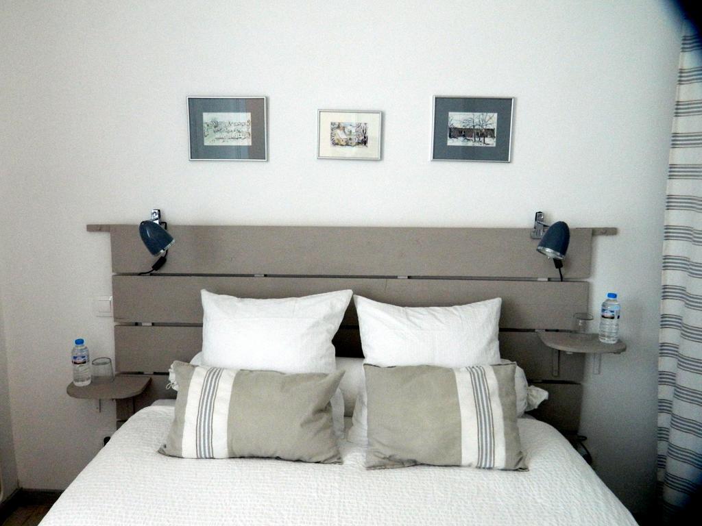 Chambres D'Hotes L'Ostal De Pombonne Bergerac Pokoj fotografie