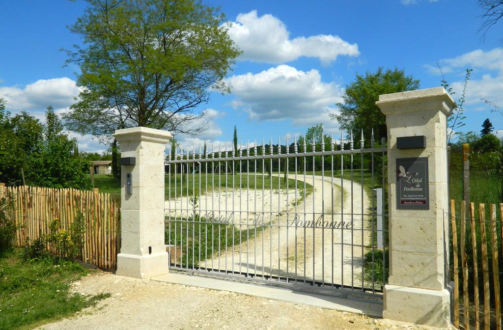 Chambres D'Hotes L'Ostal De Pombonne Bergerac Exteriér fotografie
