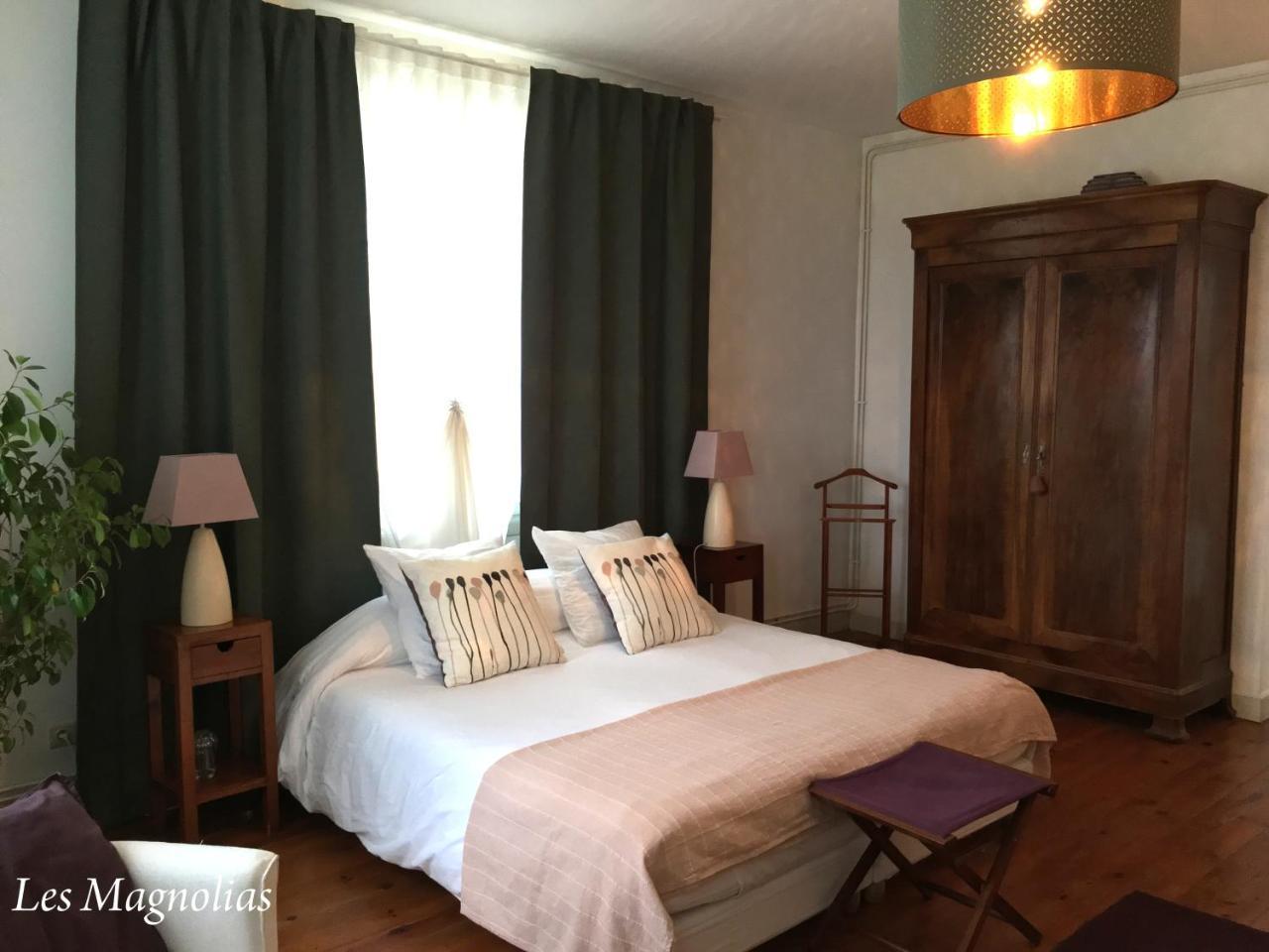 Chambres D'Hotes L'Ostal De Pombonne Bergerac Exteriér fotografie